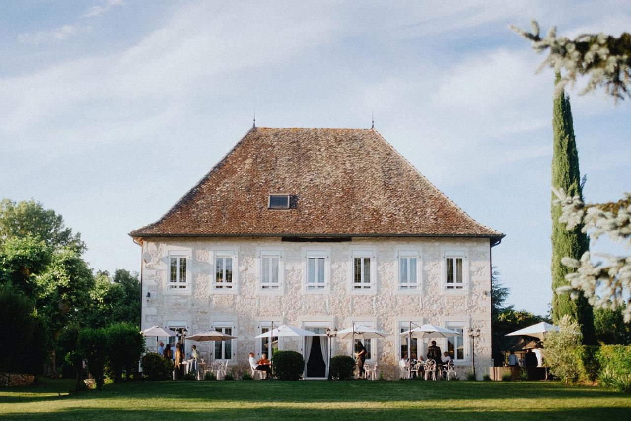 مبيت وإفطار Les Avenières Domaine Du Manoir المظهر الخارجي الصورة