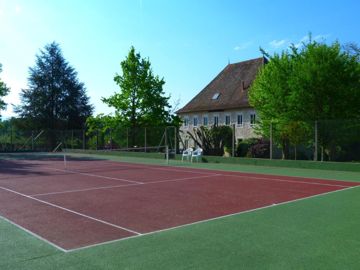 مبيت وإفطار Les Avenières Domaine Du Manoir المظهر الخارجي الصورة