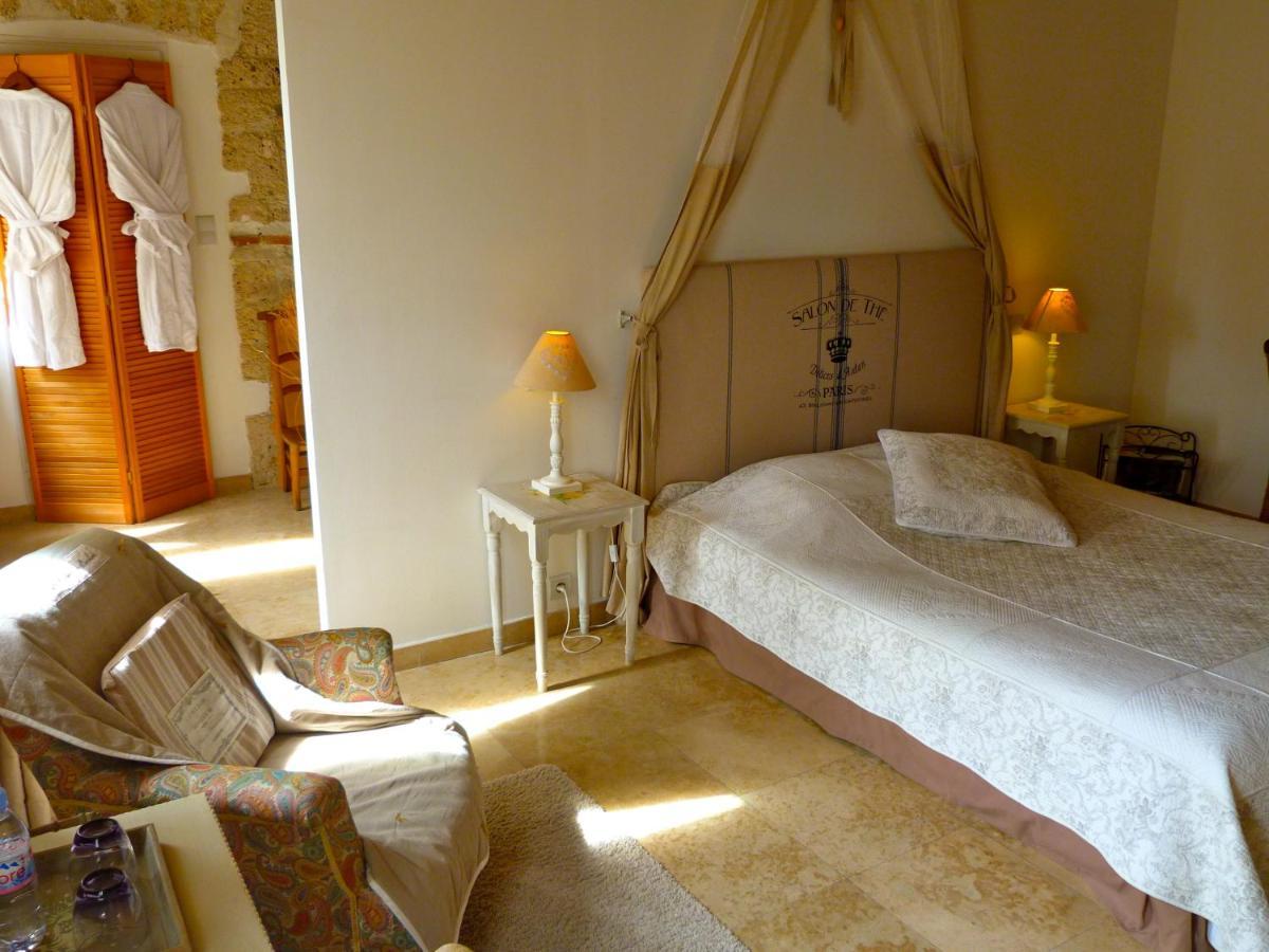 مبيت وإفطار Les Avenières Domaine Du Manoir المظهر الخارجي الصورة